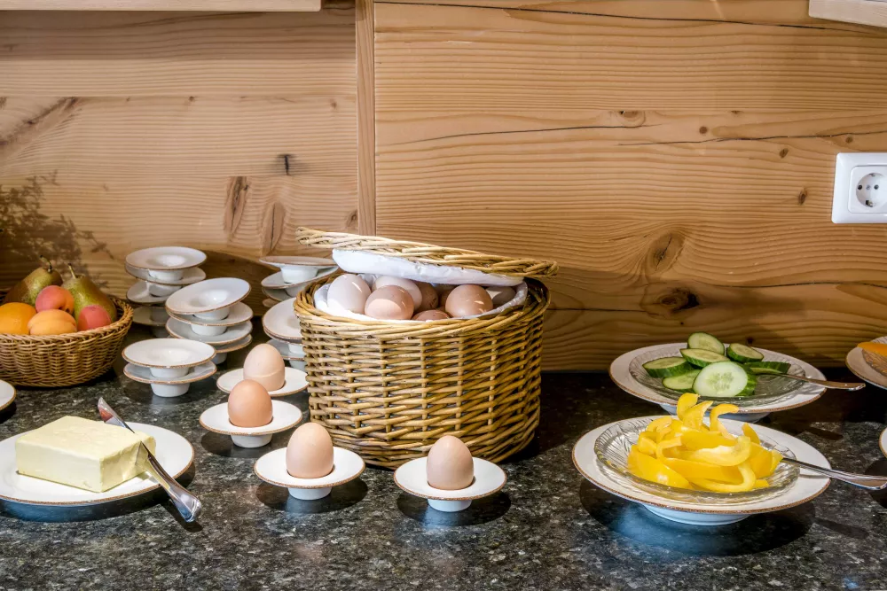 Reiche Auswahl mit hofeigenen Produkten