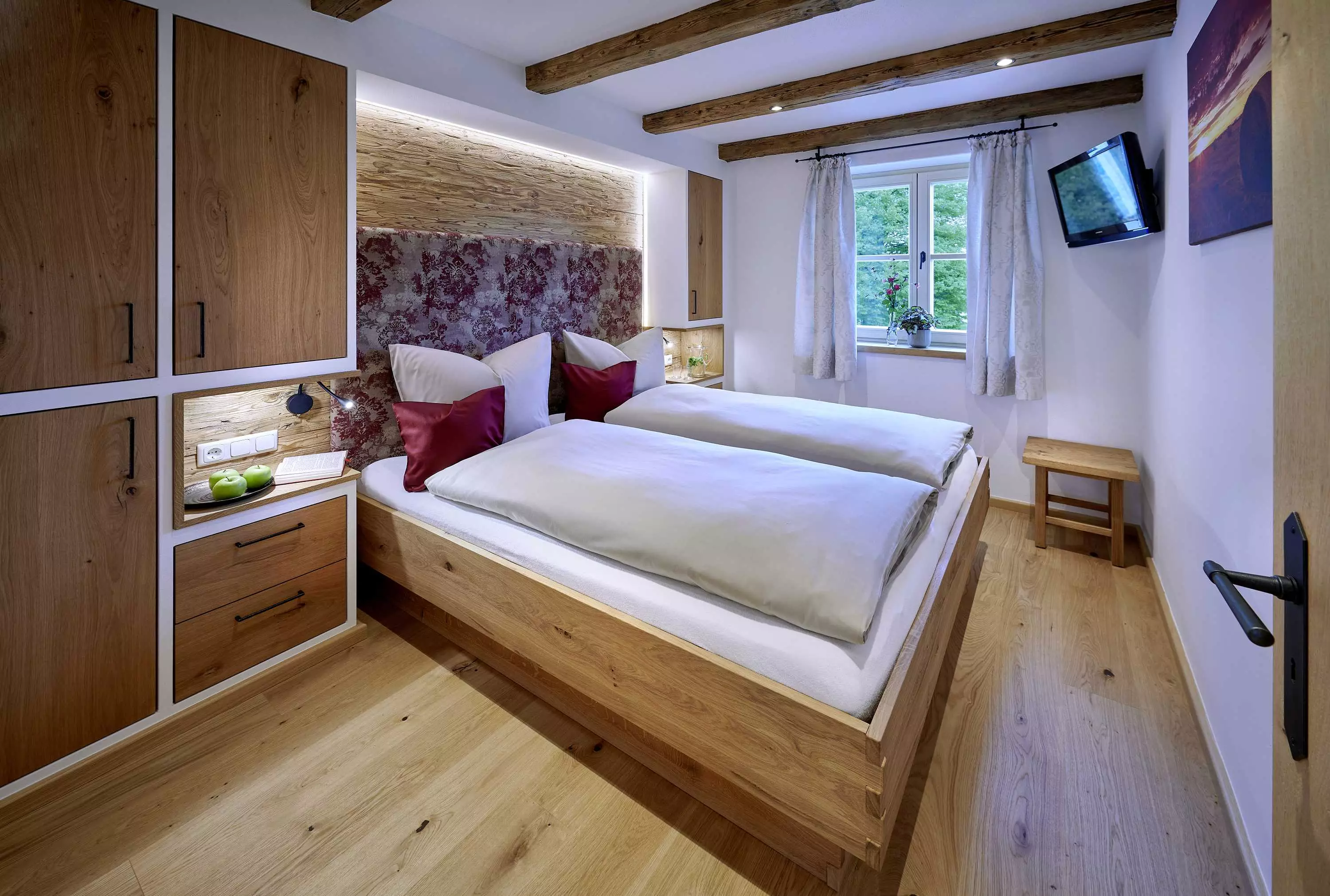 Elternschlafzimmer Ferienwohnung Tenne