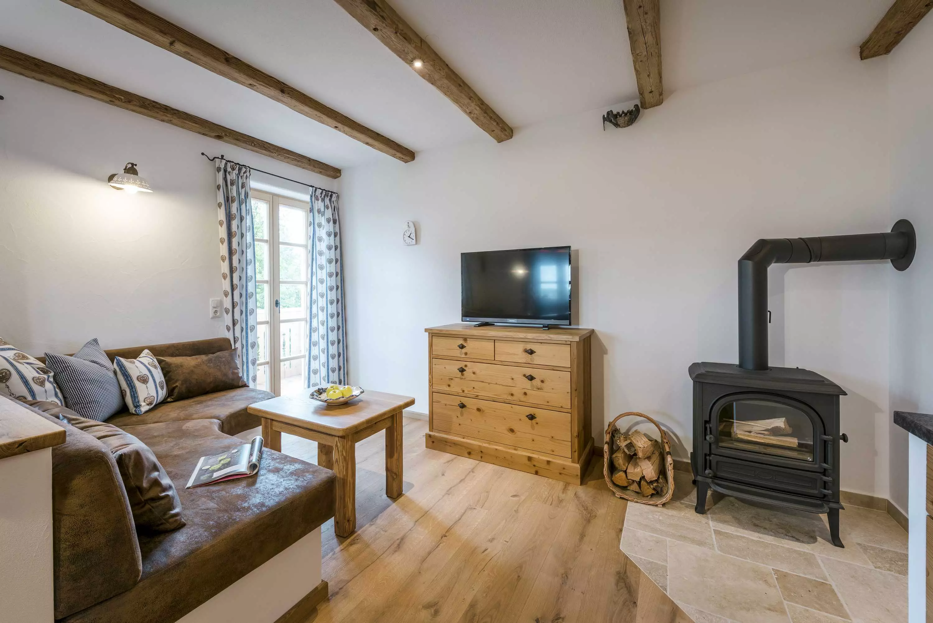 5-Sterne Bauernhofurlaub für bis zu 2 Personen in der FeWo "Schwalbennest"