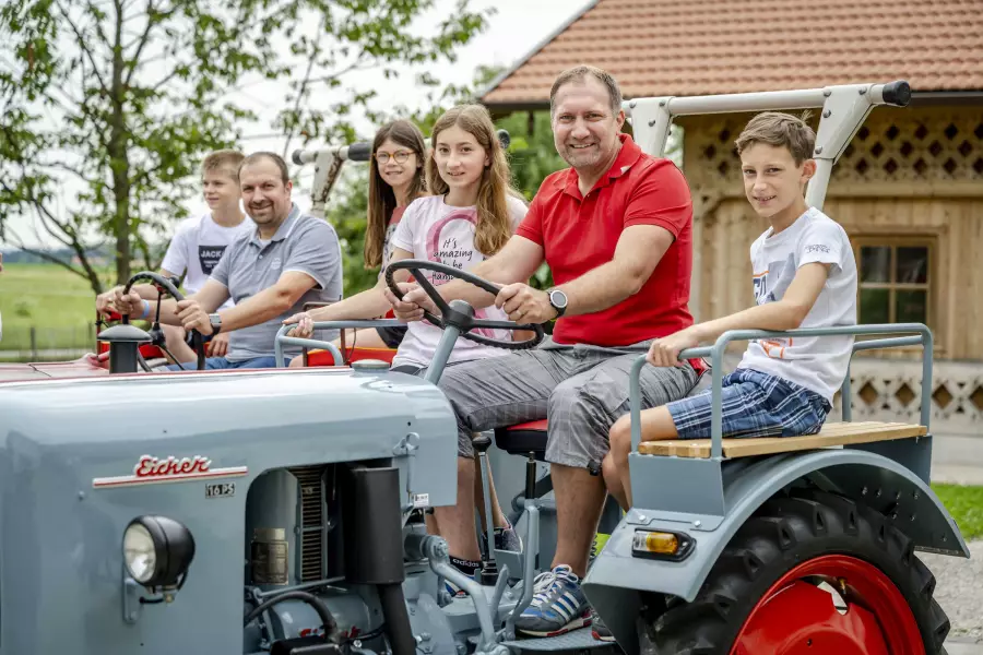 Gemütlich rund um den Hof fahren